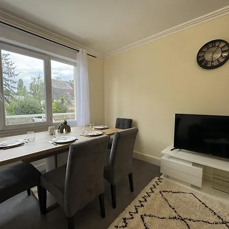Apartment Near Circuit Le Mans